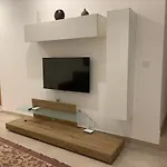Апартаменты Sliema, Balluta Modern With Outdoor Yard
