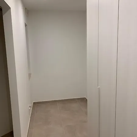 Sliema, Balluta Modern With Outdoor Yard Lägenhet Sliema